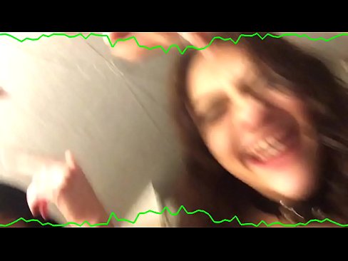 ❤️ Dvije seksi brinete emotivne gaćice ostaju gadovi čudna kučka ❤️ Ključe kod nas ❌️